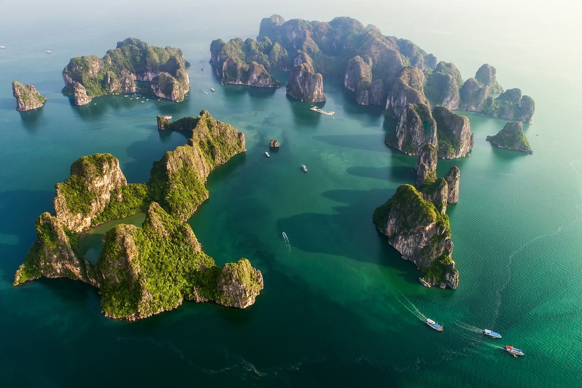 Ha Long cruise tour for 2 days 1 night