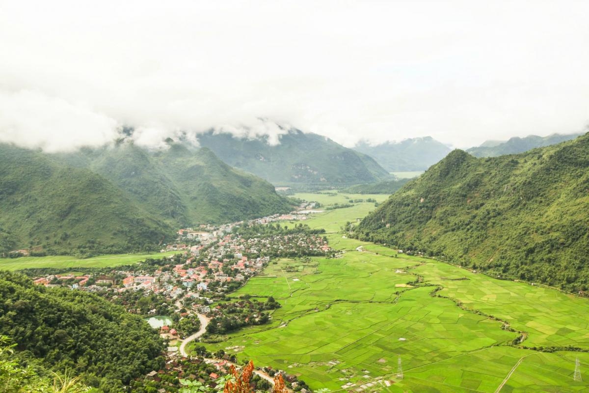 Tour Schedule Moc Chau – Son La – Dien Bien 3N2D from Hanoi