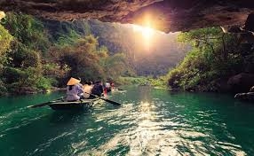 Hoa Lu -Trang An
